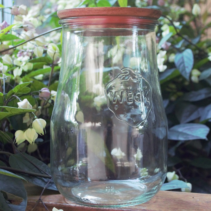 1 x 1750ml Tulip Jar with WOODEN LID